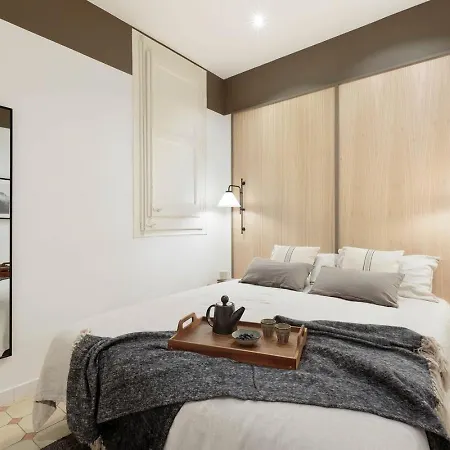 Apartmán Jaiz - 2 Bedrooms And Terrace In Eixample Esquerra *