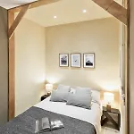 Jaiz - 2 Bedrooms And Terrace In Eixample Esquerra Apartment Barcelona