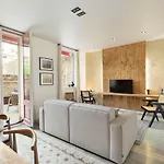 Apartment Jaiz - 2 Bedrooms And Terrace In Eixample Esquerra Barcelona