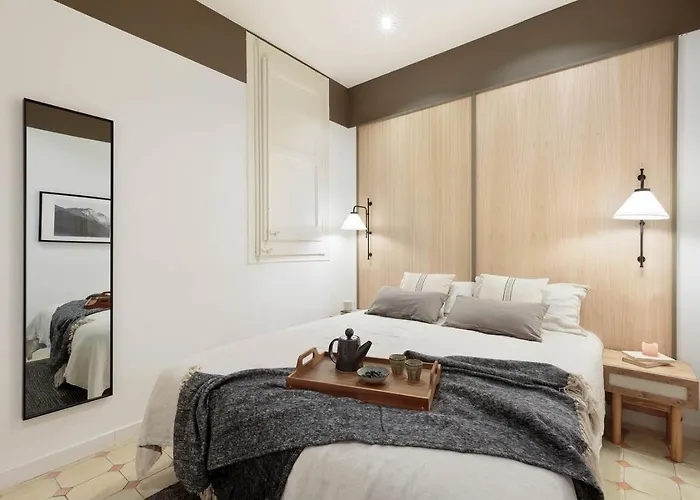 Lägenhet Jaiz - 2 Bedrooms And Terrace In Eixample Esquerra *